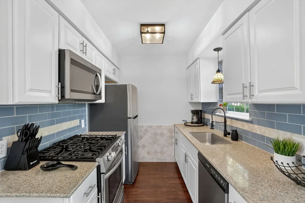 5706 Breezewood Drive Austin TX 78745