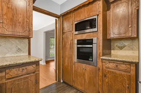 2107 N Rayburn Court Pasadena TX 77502