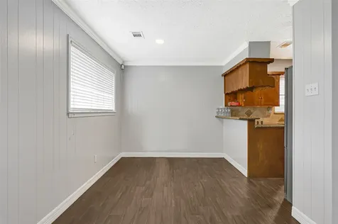 2107 N Rayburn Court Pasadena TX 77502