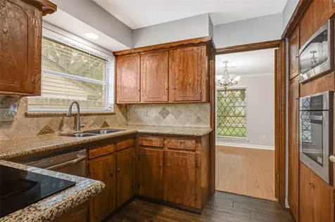 2107 N Rayburn Court Pasadena TX 77502