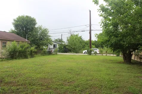4914 Falls Street Houston TX 77026