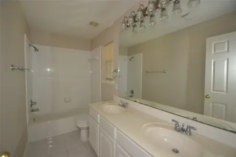 15406 Amesbury Lane Sugar Land TX 77478