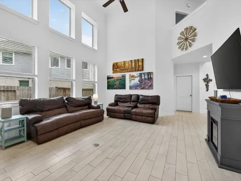 316 Mullins Court Montgomery TX 77316