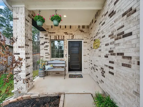 316 Mullins Court Montgomery TX 77316