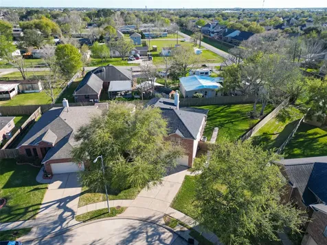 9904 Fair Brook Way Pearland TX 77584