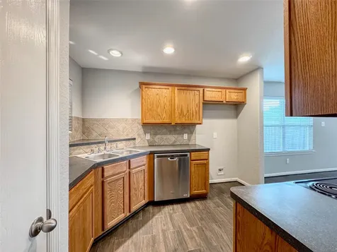 13327 Belvedere Park Court Houston TX 77047