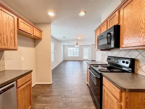 13327 Belvedere Park Court Houston TX 77047
