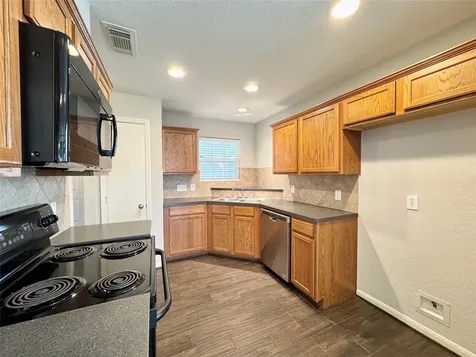 13327 Belvedere Park Court Houston TX 77047