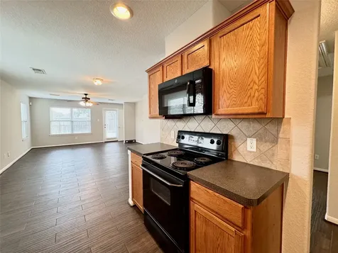 13327 Belvedere Park Court Houston TX 77047