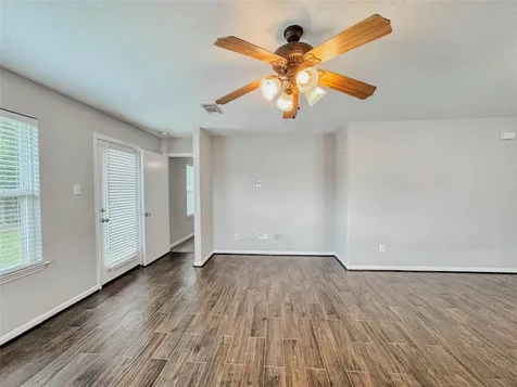 13327 Belvedere Park Court Houston TX 77047