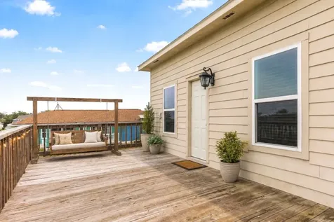 167 Garth Street Freeport TX 77541