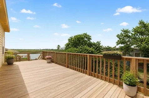 167 Garth Street Freeport TX 77541