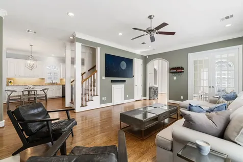4236 Oberlin Street West University Place TX 77005