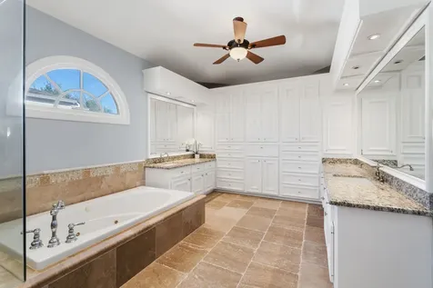 4236 Oberlin Street West University Place TX 77005