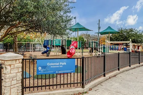 4236 Oberlin Street West University Place TX 77005