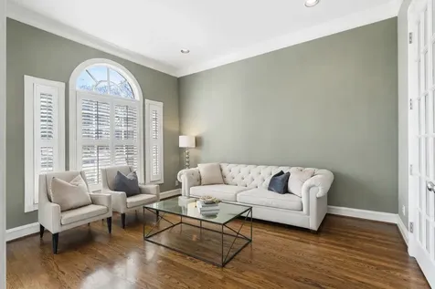 4236 Oberlin Street West University Place TX 77005