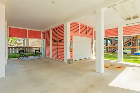 222 Sea Oats Drive Surfside Beach TX 77541