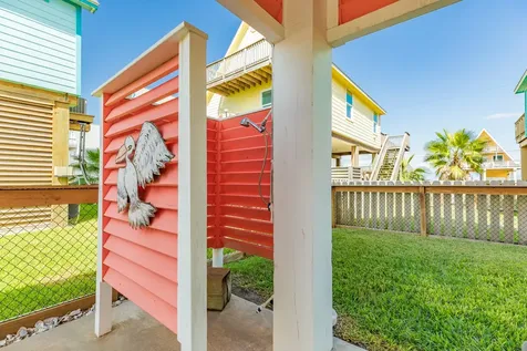 222 Sea Oats Drive Surfside Beach TX 77541