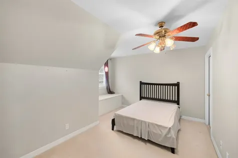 601 Country Club Court La Grange TX 78946