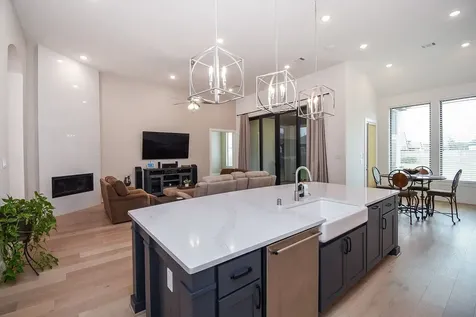 6811 Mirabeau Lane Katy TX 77493
