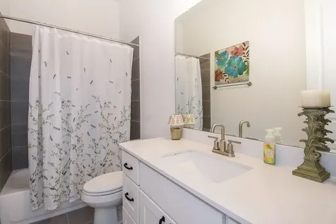6811 Mirabeau Lane Katy TX 77493