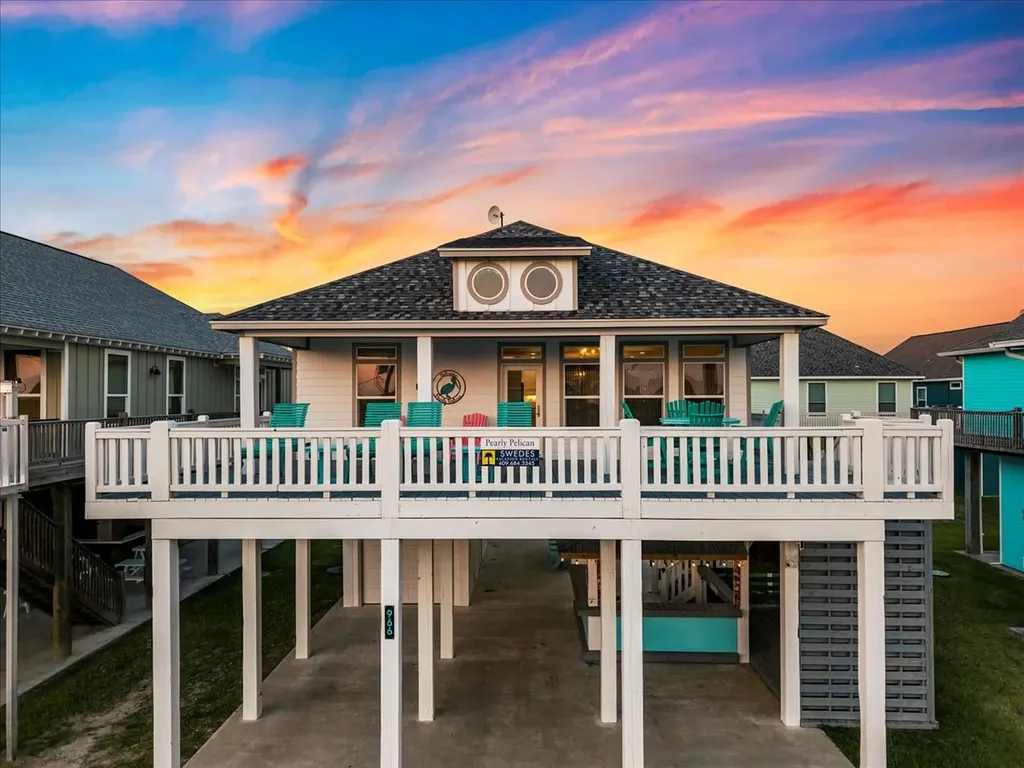 966 Pelican Lane Crystal Beach TX 77650