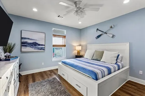 966 Pelican Lane Crystal Beach TX 77650