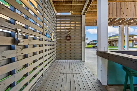 966 Pelican Lane Crystal Beach TX 77650