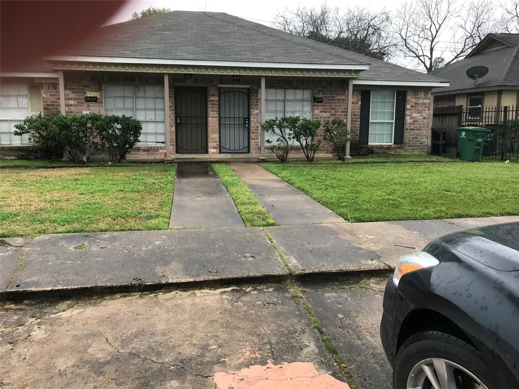12127 Troulon Drive Houston TX 77072