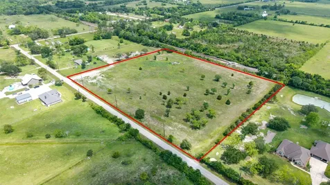 2289 County Road 163 Alvin TX 77511