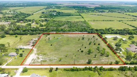 2289 County Road 163 Alvin TX 77511