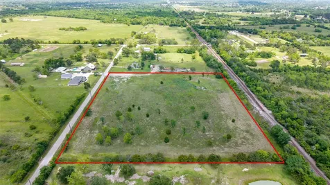 2289 County Road 163 Alvin TX 77511
