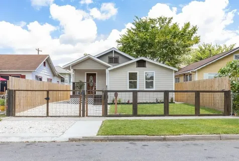 3406 Michigan Street Baytown TX 77520