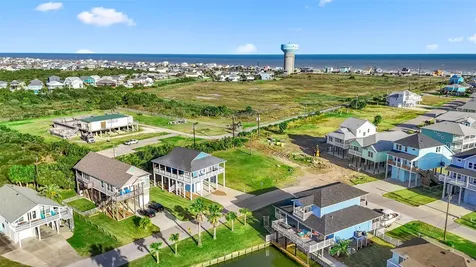 3935 Laguna Drive Galveston TX 77554