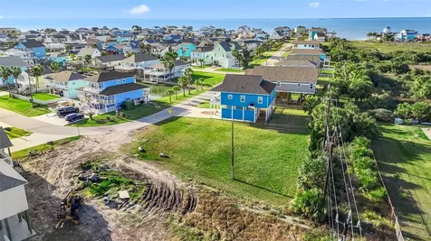 3935 Laguna Drive Galveston TX 77554