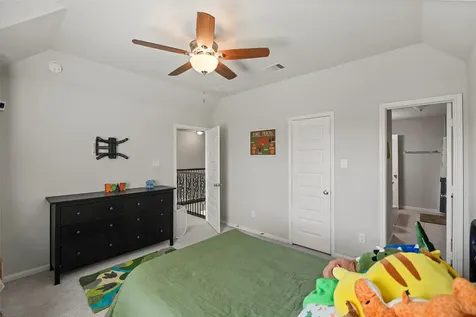 11723 Oakwood Drive Mont Belvieu TX 77535