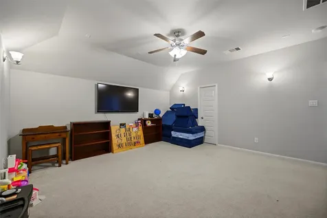 11723 Oakwood Drive Mont Belvieu TX 77535