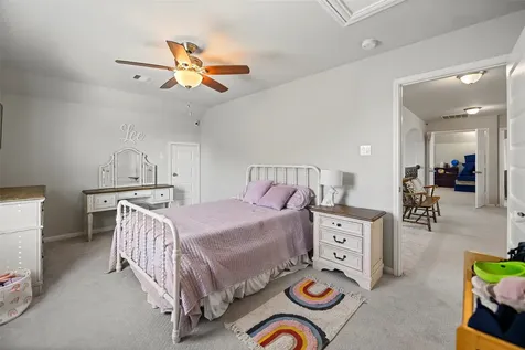 11723 Oakwood Drive Mont Belvieu TX 77535