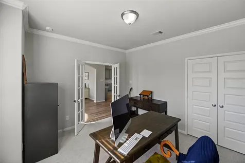11723 Oakwood Drive Mont Belvieu TX 77535