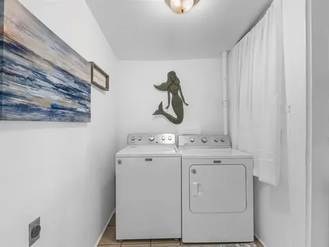 2411 42nd Street Galveston TX 77550