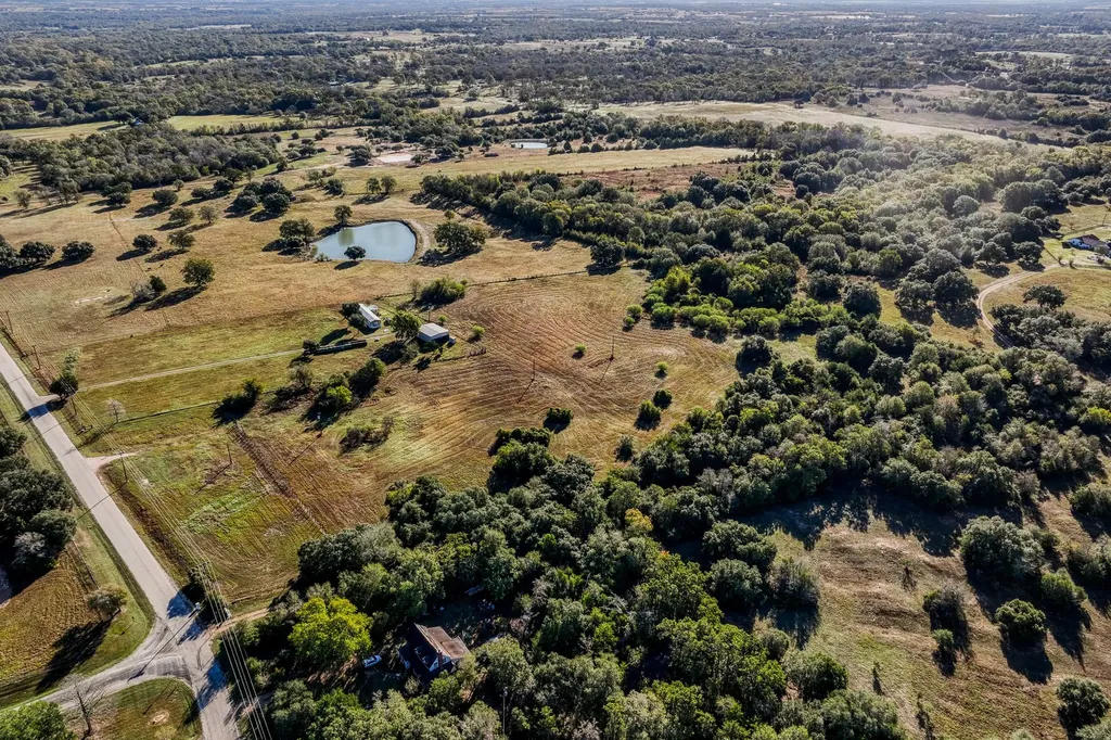 10702 Palestine Road Brenham TX 77833