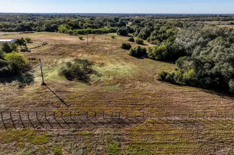 10702 Palestine Road Brenham TX 77833