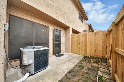 5000 Milwee Street 34 Houston TX 77092