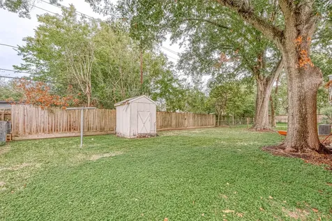 7022 Triola Lane Houston TX 77074