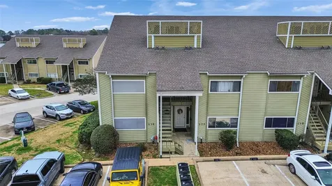 174 April Point Drive S Conroe TX 77356