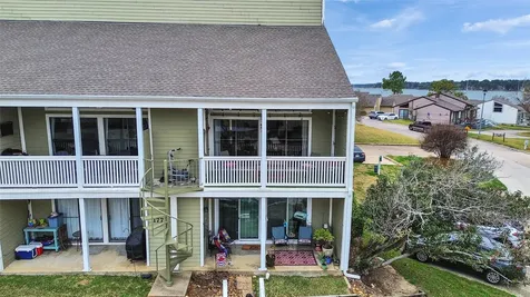 174 April Point Drive S Conroe TX 77356