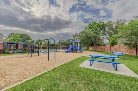 2110 Barrington Pointe Drive League City TX 77573