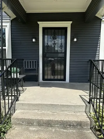 4802 Siegel Street Houston TX 77009