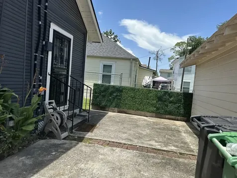 4802 Siegel Street Houston TX 77009