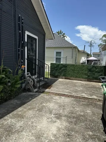 4802 Siegel Street Houston TX 77009